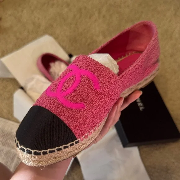 CHANEL Hot Pink Bouclé Espadrilles with Black Toe Cap - Picture 2 of 11